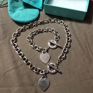 Tiffany & Co. Chain Toggle Set